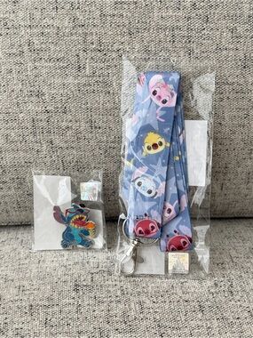 New Disney Stitch Pin and lanyard